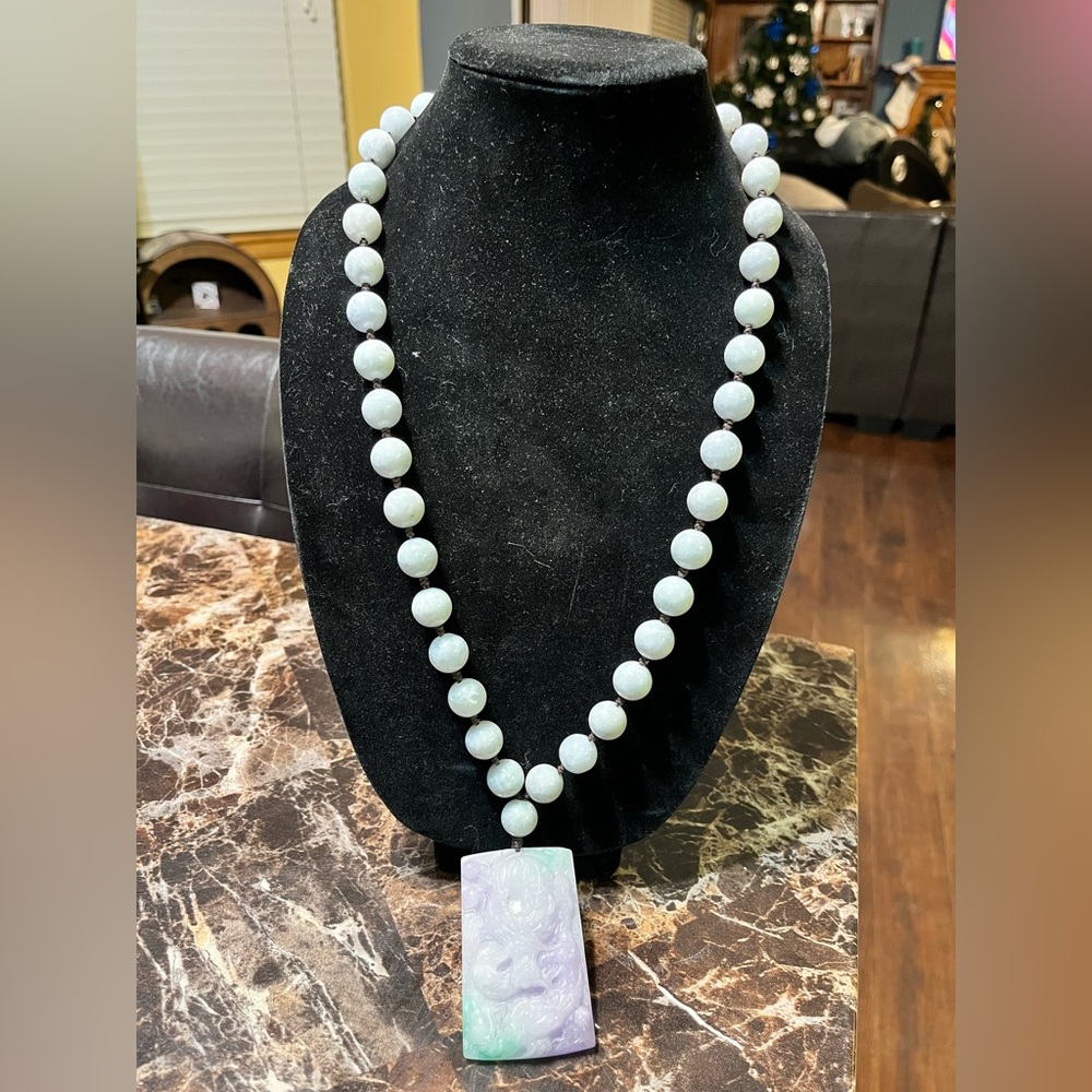 NATURAL JADE necklace with Dragon Pendant